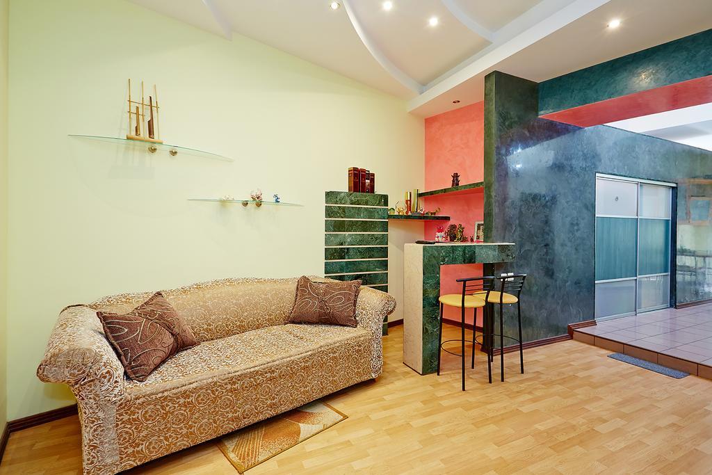 Apartment Deribasovskaya With Jacuzzi Odessa Eksteriør bilde