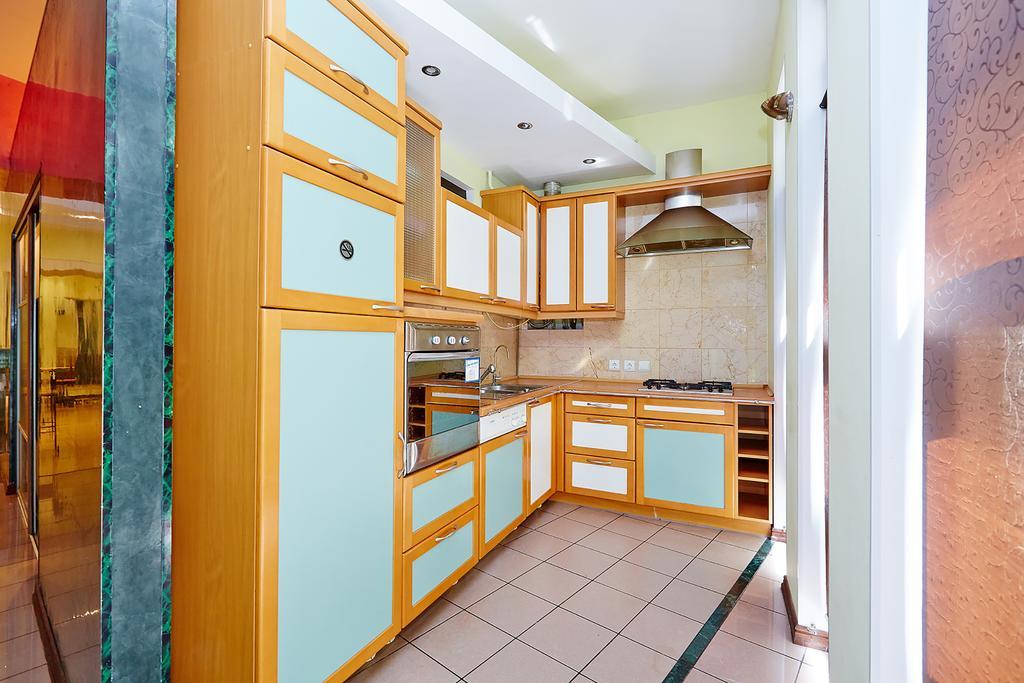 Apartment Deribasovskaya With Jacuzzi Odessa Eksteriør bilde